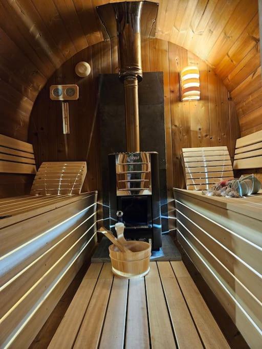 Hotel Camper Met Sauna En Zwembad In De Rand Van De Vlaamse Ardennen Haaltert Exterior foto